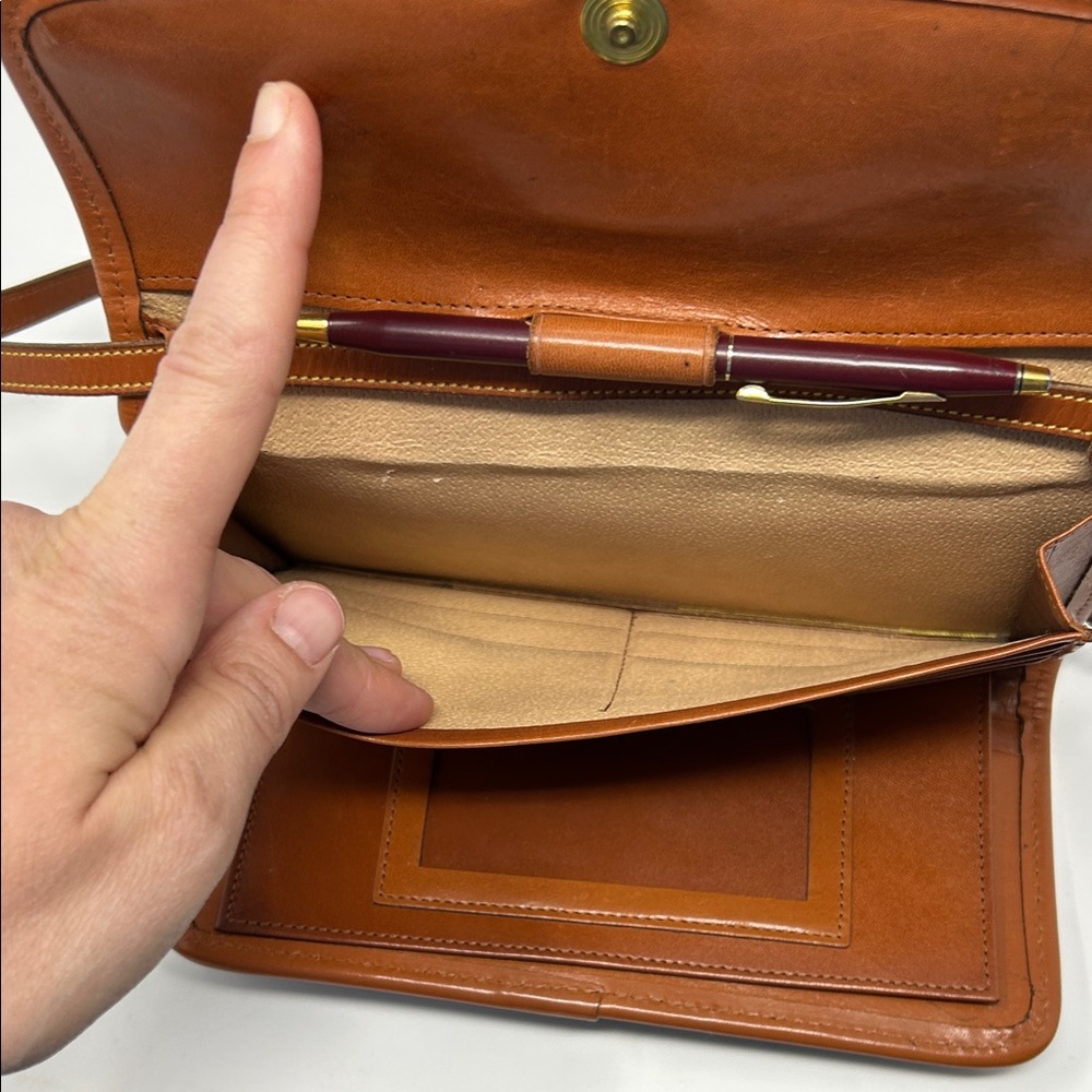 Vintage Dooney  Bourke Crossbody Checkbook Wallet Purse Black Brown Leather 0063 - Picture 8 of 8